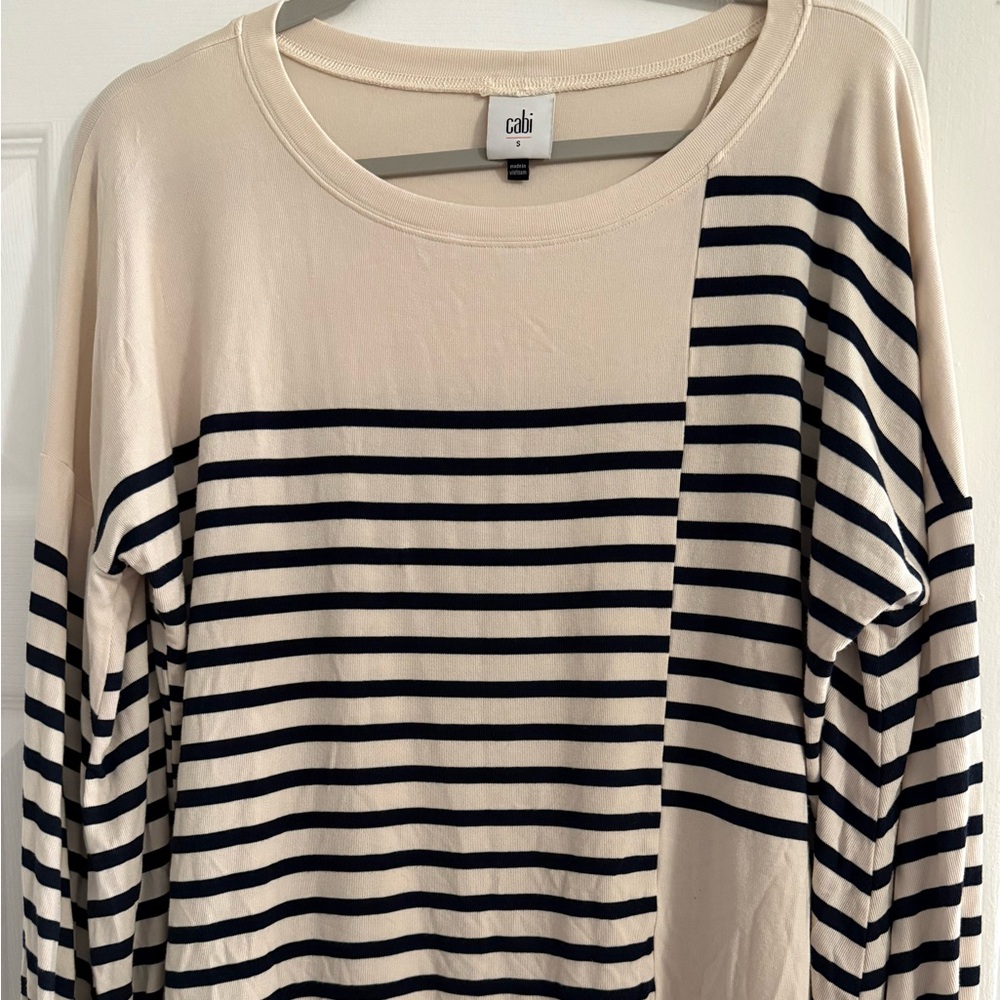 Cabi Freedom Stripe Blouse 5516 Small Navy Blue Cream Balloon Sleeve‎ Colorblock